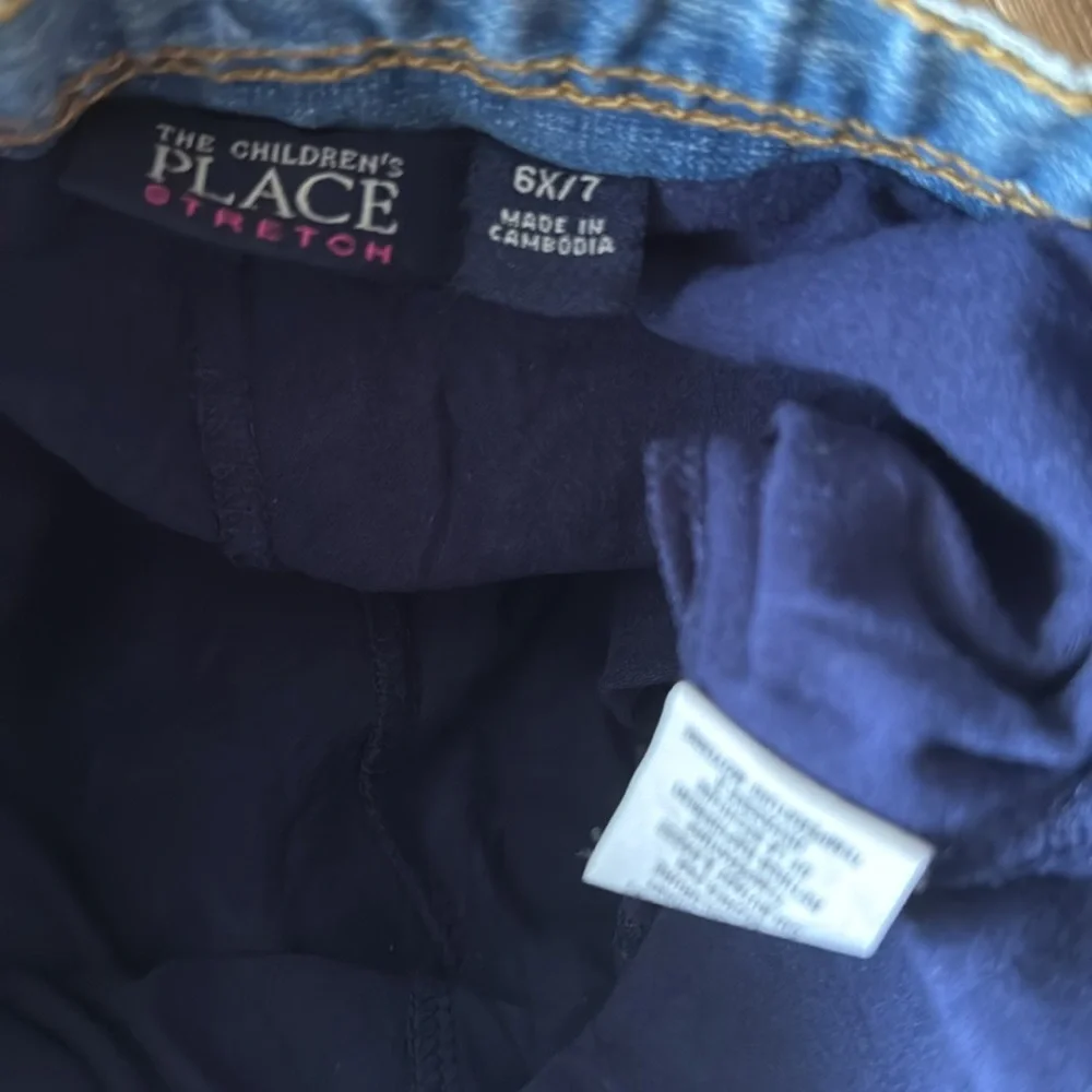 Children’s Place Distressed blue Denim Ruffle Skort Sz 6X/7 Butterfly Detail